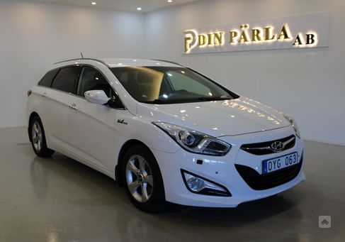 Hyundai i40, 2012