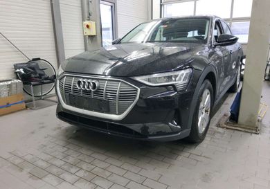 Audi e-tron, 2022