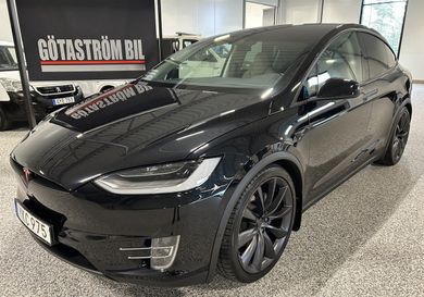 Tesla Model X, 2017