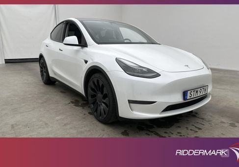 Tesla Model Y, 2022