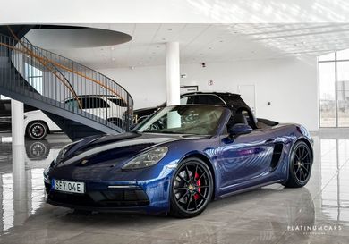 Porsche, 2021