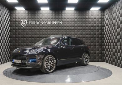 Porsche Macan, 2020