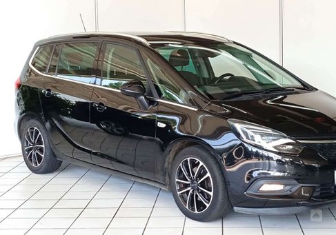 Opel Zafira, 2018