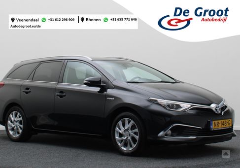 Toyota Auris Touring Sports, 2017