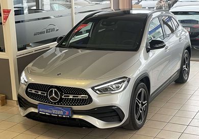 Mercedes-Benz GLA 200, 2021