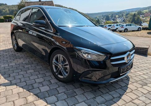 Mercedes-Benz B 220, 2019