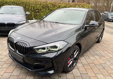 BMW 120, 2022