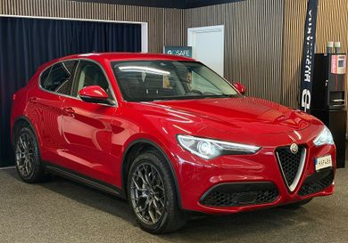 Alfa Romeo Stelvio, 2017