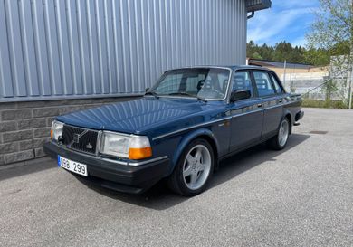 Volvo 244, 1990