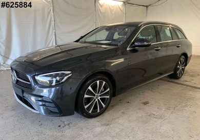 Mercedes-Benz E 300, 2022