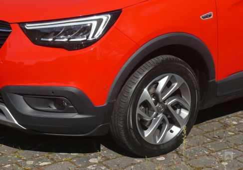 Opel Crossland X, 2017