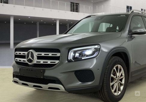 Mercedes-Benz GLB 200, 2020