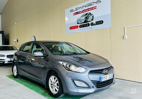 Hyundai i30, 2013