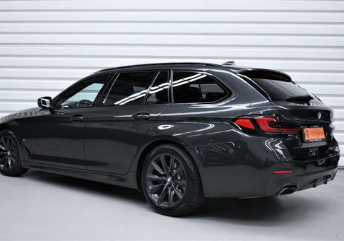 BMW 540, 2022