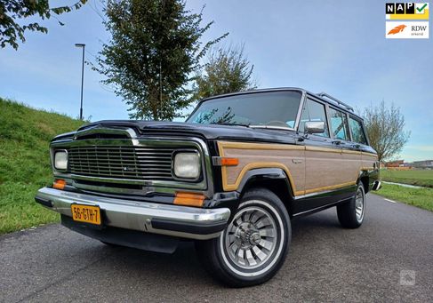 Jeep Wagoneer, 1983