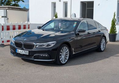 BMW 730, 2017