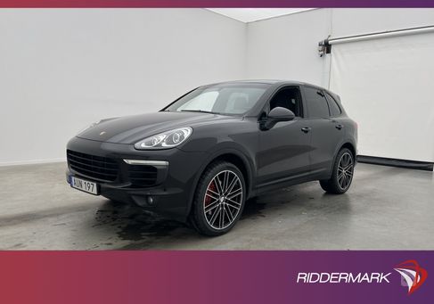 Porsche Cayenne, 2015