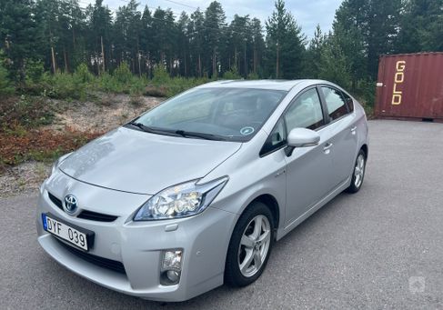 Toyota Prius, 2011