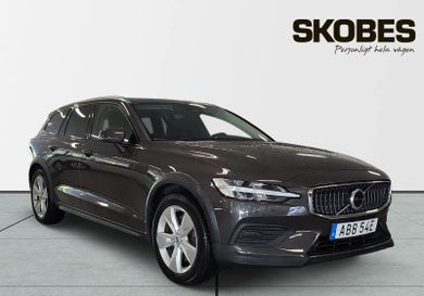 Volvo V60 Cross Country, 2023