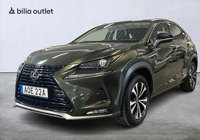 Lexus NX, 2021