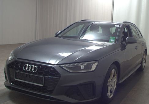 Audi A4, 2022