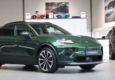 Porsche Macan, 2025