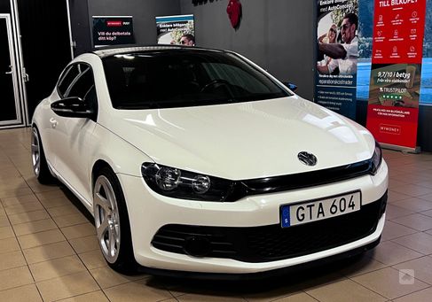 Volkswagen Scirocco, 2010