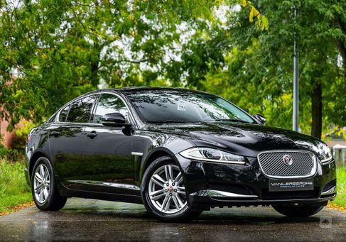 Jaguar XF, 2015