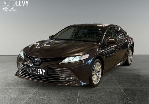Toyota Camry, 2021