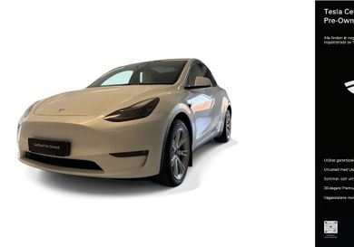Tesla Model Y, 2021
