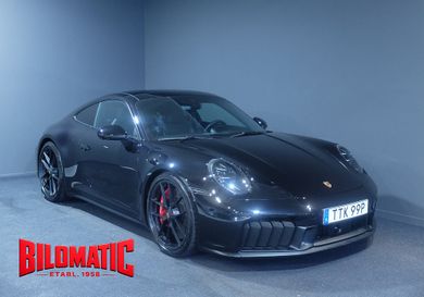 Porsche, 2025