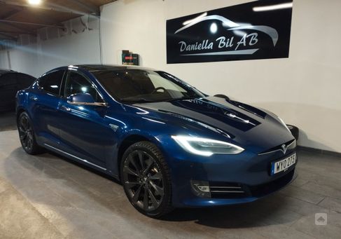 Tesla Model S, 2016