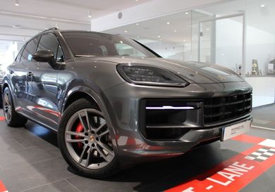 Porsche Cayenne, 2025