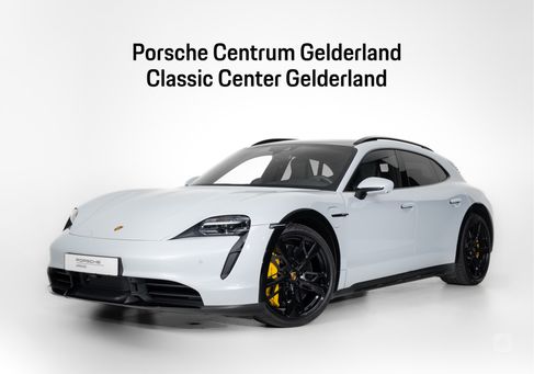 Porsche Taycan, 2022