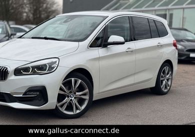 BMW 216, 2020