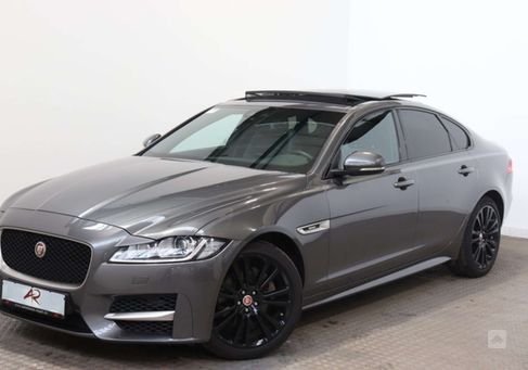 Jaguar XF, 2017