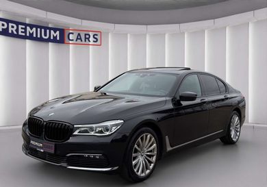 BMW 730, 2017