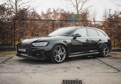 Audi RS4, 2024