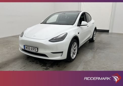 Tesla Model Y, 2021