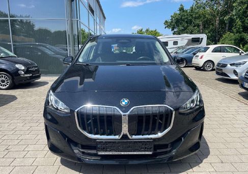 BMW 218, 2022