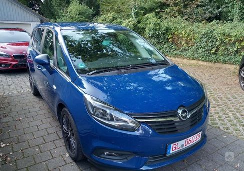 Opel Zafira, 2019