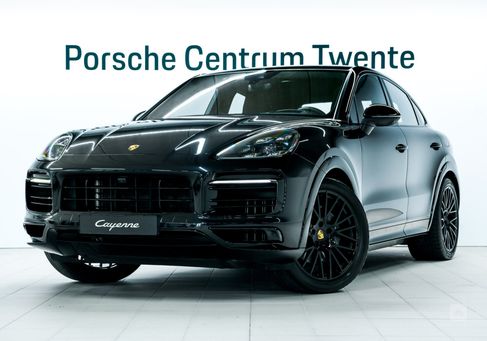 Porsche Cayenne, 2022