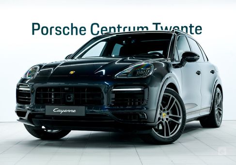 Porsche Cayenne, 2023