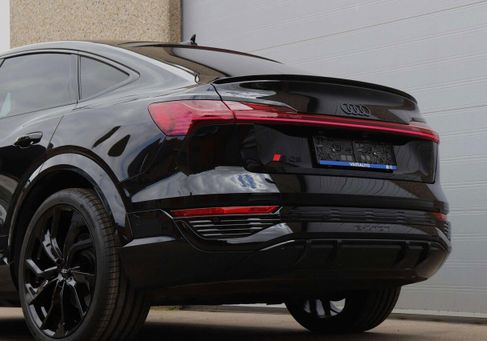 Audi SQ8, 2024
