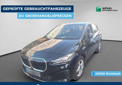 BMW 220, 2023