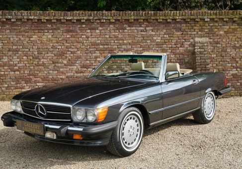 Mercedes-Benz SL 560, 1988