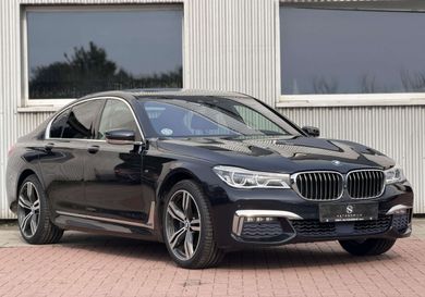 BMW 740, 2017