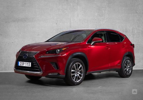 Lexus NX, 2018