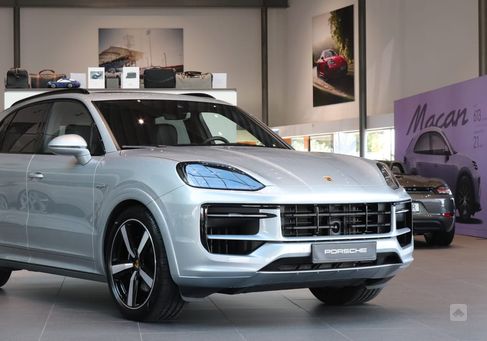 Porsche Cayenne, 2024