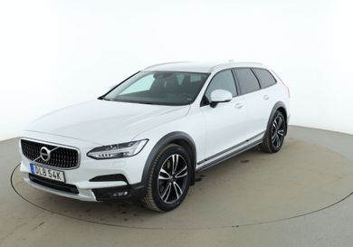 Volvo V90 Cross Country, 2019